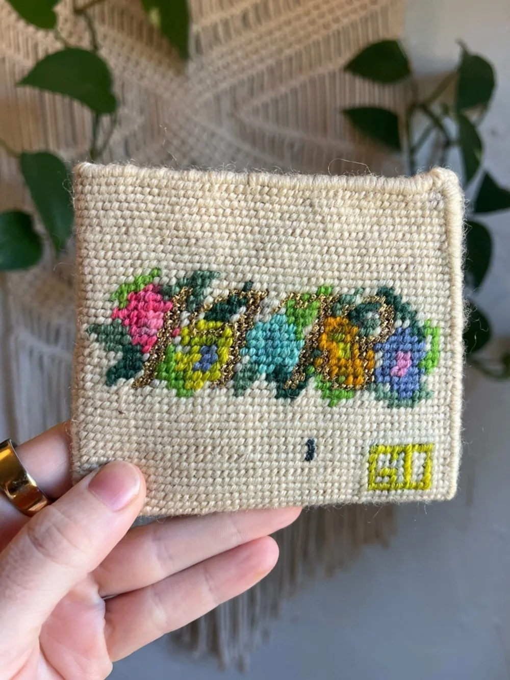 Vintage Needlepoint Coin Purse Floral Point Handmade Cottagecore Embroidered